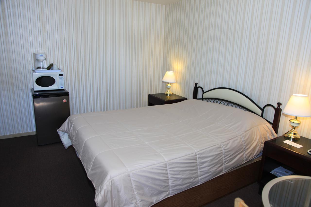 Motel Grande Ile Salaberry-de-Valleyfield Exteriör bild